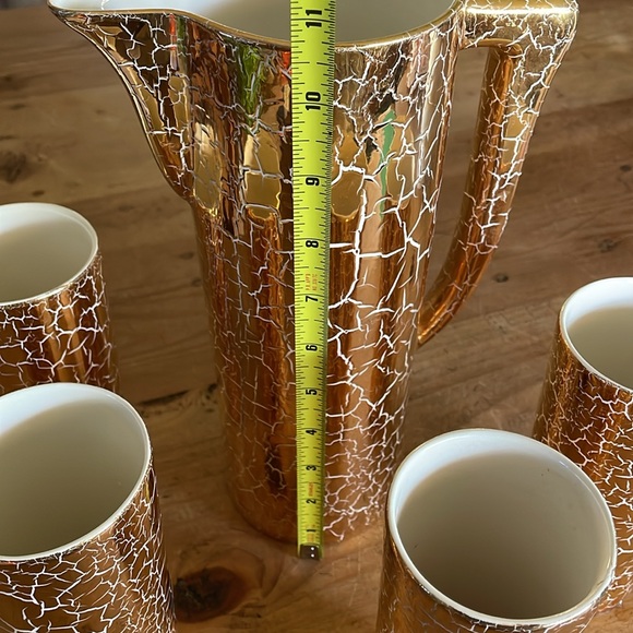 Exquisite Gold Ceramic Bar Set - Picture 7 of 11